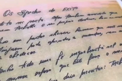 Silvio Santos deixa carta antes de morrer: "Eu acredito na sorte, mas também acredito que cada homem trabalha o seu próprio destino"<!-- NICAID(16047511) -->