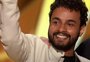 Cantor brasileiro conquista jurados do "America's Got Talent" e pula fase com benefício de Sofia Vergara