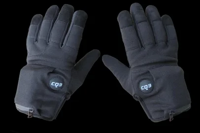 Como são as luvas de choque elétrico com que os EUA planejam equipar os agentes do ICE<!-- NICAID(16345374) -->