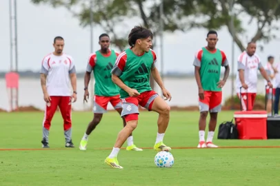 Ricardo Duarte, Inter / Divulgação Bernabei em treino do Inter