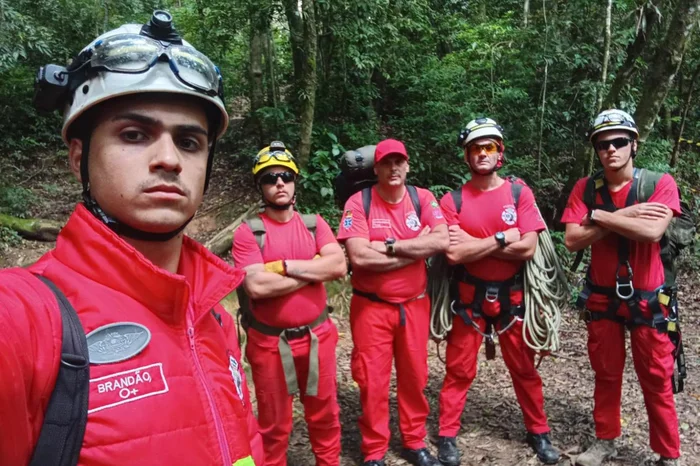 Força Auxiliar de Bombeiros Voluntários da Rota do Sol / Divulgação