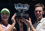 Australianos conquistam o bi na duplas mistas do Australian Open