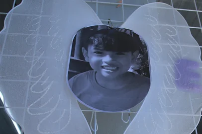 Nova Hartz,  RS, BRASIL, 26/03/2025- Homenagem para o menino Theo, assassinado pelo pai, alunos da escola E M E F Imigrante prestaram homenagem com a soltura de um balão. Foto: Ronaldo Bernardi / Agencia RBS<!-- NICAID(16003662) -->