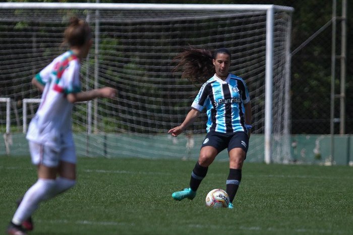 Zagueira do Grêmio é convocada para a Seleção Uruguaia