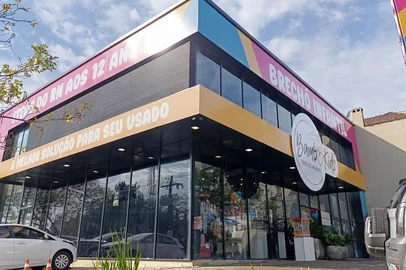 Brechó Bambo Kids, na Av. Cristóvão Colombo<!-- NICAID(16124562) -->