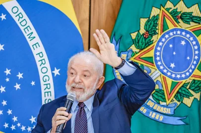 Lula recebeu jornalistas no Planalto na manhã desta sexta-feira.