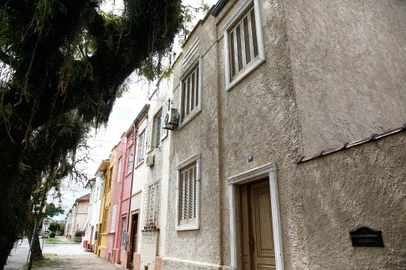 Porto Alegre, RS, Brasil -  Conjunto habitacional na rua Dom João VI deve passar por processo de tombamento histórico. Fotos: Jonathan Heckler/Agência RBS<!-- NICAID(15585341) -->