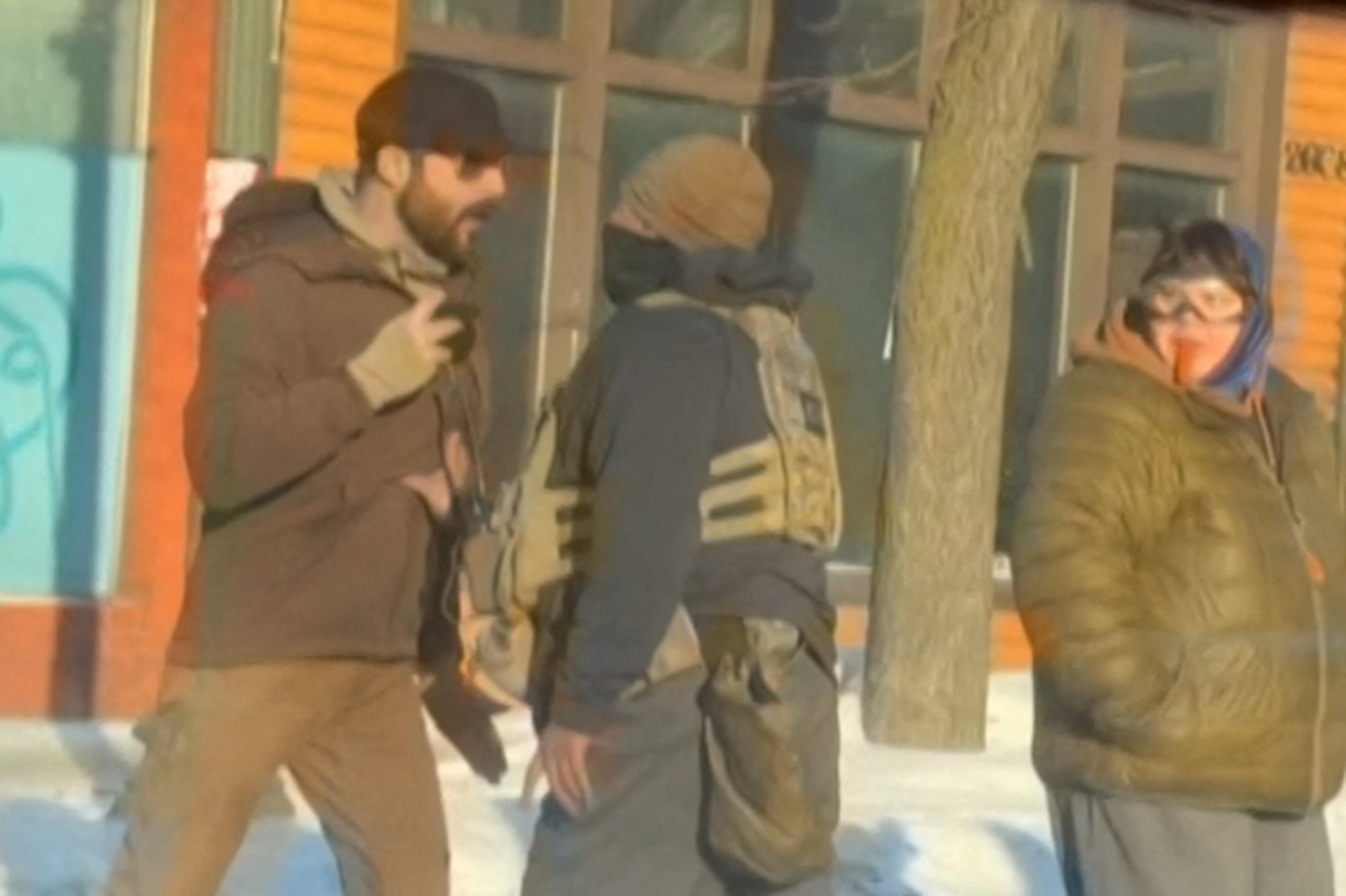 V&iacute;deo mostra abordagem que resultou em morte de americano pelo ICE em Minneapolis