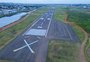 Por que um avião está fazendo voltas no céu de Porto Alegre