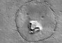 Cientistas explicam a curiosa foto de um "urso" esculpido na superfície de Marte