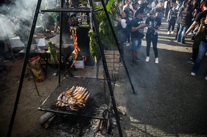 PORTO ALEGRE, RS, BRASIL - 2023.04.22 - Expochurrasco, evento que pode colocar Porto Alegre como a capital mundial do churrasco, acontece no parque Harmonia. (Foto: André Ávila/ Agência RBS)Indexador: Andre Avila<!-- NICAID(15410225) -->