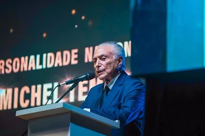 Mateus Raugust / Divulgação Ex-presidente Michel Temer recebeu troféu Personalidade Nacional da Expodireto<!-- NICAID(16241407) -->