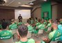 História, torcida e estrutura: direção do Juventude apresenta detalhes do clube aos jogadores