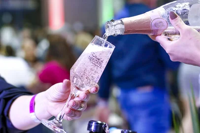 Em formato festivo e acolhedor, Farroupilha celebra o 13º Festival do Moscatel nos próximos finais de semana.  Evento está marcado para as noites de sábado do mês de setembro de 2026, com oferta de vinhos, espumantes, sucos de uva e diferentes opções gastronômicas.<!-- NICAID(16355256) -->