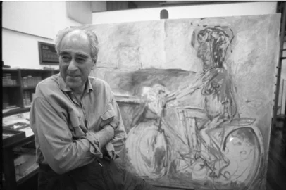 --CRÉDITO FOTÓGRAFO: Dulce Helfer, Agência RBS, 13/03/1990.-Artista Iberê Camargo, autor de obras como pinturas, guaches, desenhos e gravuras.-#ENVELOPE: 89555-CRÉDITO FOTÓGRAFO: Dulce Helfer, Agência RBS, 13/03/1990.<!-- NICAID(14813723) -->