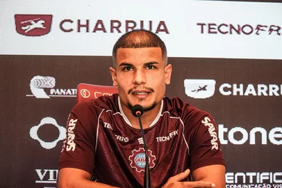 Lateral-direito Felipe Albuquerque, novo reforço do Caxias<!-- NICAID(16249716) -->