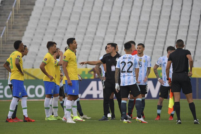 A FIFA sorteou os confrontos do - Doentes por Futebol
