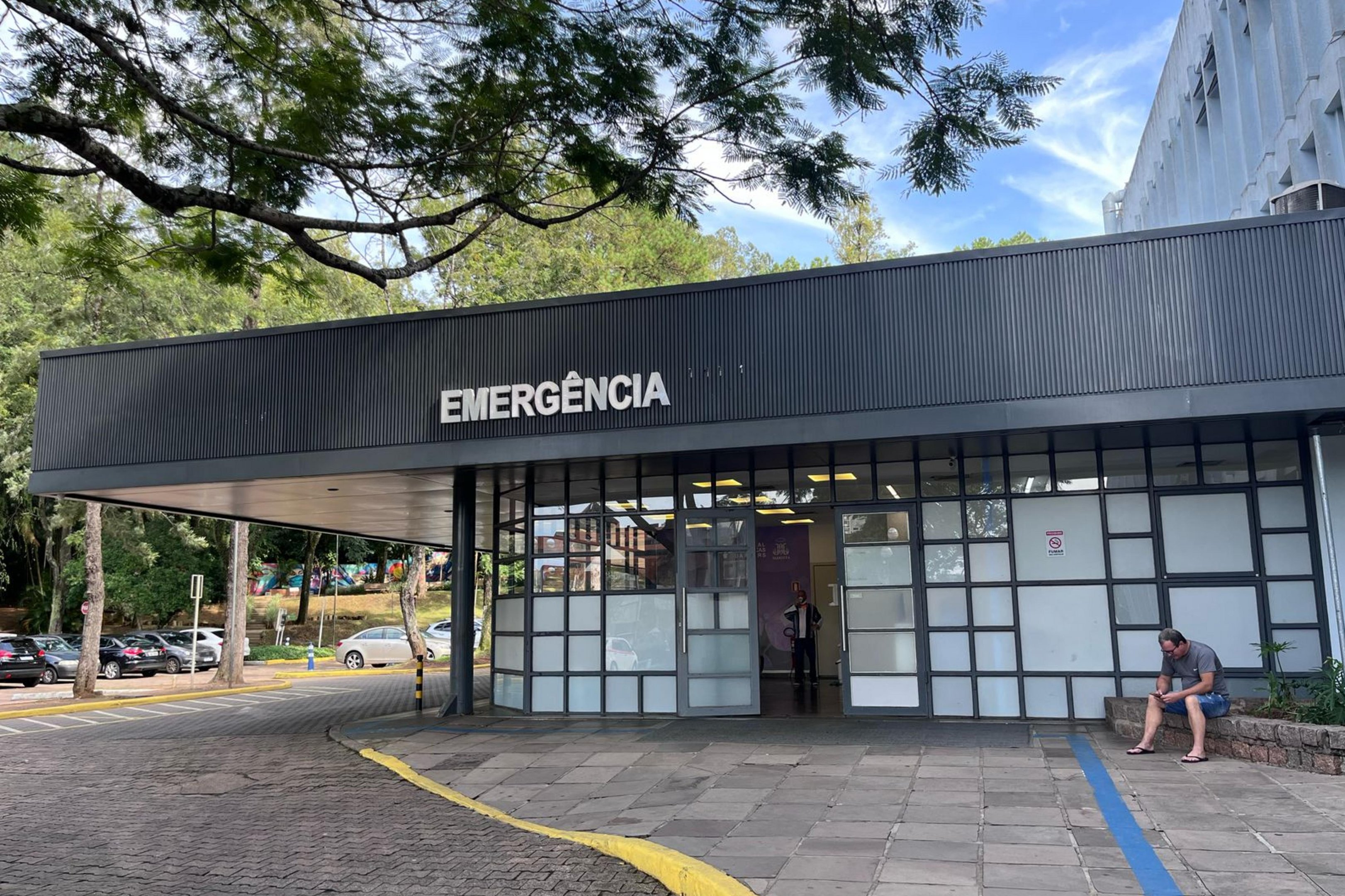 Emerg&ecirc;ncia SUS do Hospital S&atilde;o Lucas da PUCRS vai restringir atendimento a partir de sexta-feira