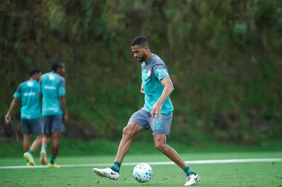 Fernando Alves / E.C. Juventude / Divulgação Treino do Juventude para a terceira fase da Copa do Brasil 2026. Na foto, o atacante Alan Kardec.<!-- NICAID(16241375) -->