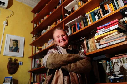CAXIAS DO SUL, RS, BRASIL, 10/06/2016. Escritora, pesquisadora e historiadora Loraine Slomp Giron. (Porthus Junior/Pioneiro)<!-- NICAID(12251769) -->