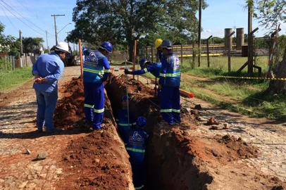 Obras saneamento São Gabriel<!-- NICAID(15101514) -->