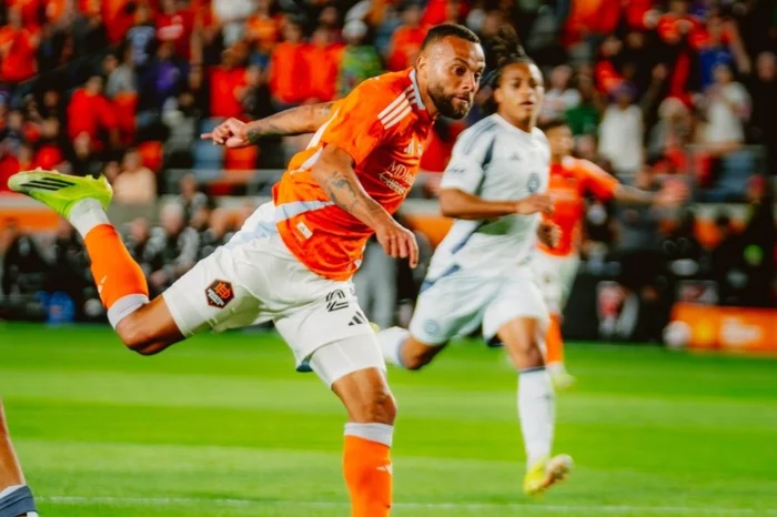 @houstondynamo / Instagram/Reprodução