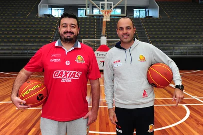 CAXIAS DO SUL, RS, BRASIL, 12/10/2022. Treino do Caxias do Sul Basquete no ginásio do Sesi. O time se prepara para a temporada 2022/2023 do NBB. (Porthus Junior/Agência RBS)Indexador:                                 <!-- NICAID(15237338) -->