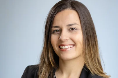 Juliana Trece é doutoranda em População, Território e Estatísticas Públicas pela Escola Nacional de Ciências Estatísticas (IBGE ENCE), Mestre em Economia Empresarial pela Escola Brasileira de Economia e Finanças (FGV EPGE) e bacharel em Economia pela Universidade Federal Fluminense (UFF). É economista do Núcleo de Contas Nacionais do FGV IBRE sendo a coordenadora do Monitor da Atividade Econômica (Monitor do PIB-FGV e IAE-FGV). Entrevista para coluna GPS da Economia<!-- NICAID(16004223) -->