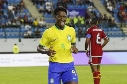 Endrick marca gol da seleção brasileira no pré-olímpico<!-- NICAID(15662173) -->