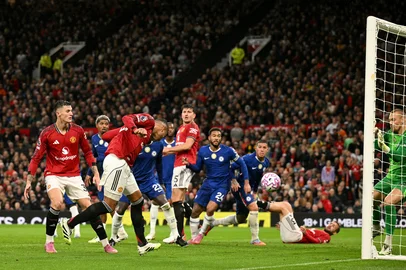 Manchester United's Brazilian midfielder #18 Casemiro scores the team's second goal during the English Premier League football match between Manchester United and Chelsea at Old Trafford in Manchester, north west England, on September 20, 2025. (Photo by Oli SCARFF / AFP) / RESTRICTED TO EDITORIAL USE. NO USE WITH UNAUTHORIZED AUDIO, VIDEO, DATA, FIXTURE LISTS, CLUB/LEAGUE LOGOS OR 'LIVE' SERVICES. ONLINE IN-MATCH USE LIMITED TO 120 IMAGES. AN ADDITIONAL 40 IMAGES MAY BE USED IN EXTRA TIME. NO VIDEO EMULATION. SOCIAL MEDIA IN-MATCH USE LIMITED TO 120 IMAGES. AN ADDITIONAL 40 IMAGES MAY BE USED IN EXTRA TIME. NO USE IN BETTING PUBLICATIONS, GAMES OR SINGLE CLUB/LEAGUE/PLAYER PUBLICATIONS. / <!-- NICAID(16129266) -->