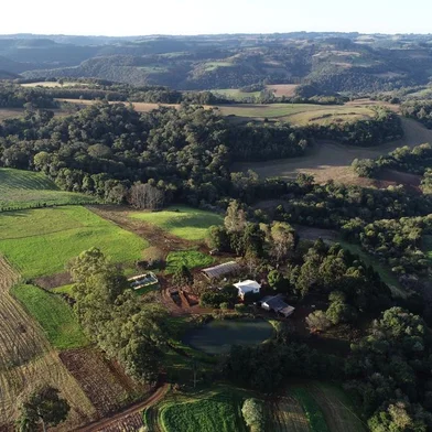 Em parceria com o Sebrae RS, a ENGIE desenvolveu um projeto chamado Regenera+, cujo foco é disseminar práticas de agricultura regenerativa para produtores rurais de municípios lindeiros à hidrelétrica<!-- NICAID(15462371) -->