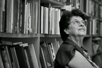 maria valéria rezende, escritora, jabuti, freira<!-- NICAID(11903041) -->