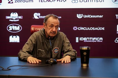 CAXIAS DO SUL, RS, BRASIL, 11/10/2025. Brasileirão C - SER Caxias x Floresta. Entrevista com José Caetano Setti. (Neimar De Cesero/Agência RBS)Indexador: Neimar De Cesero<!-- NICAID(16144319) -->