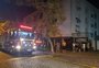 Bombeiros evacuam condomínio após princípio de incêndio no Menino Deus