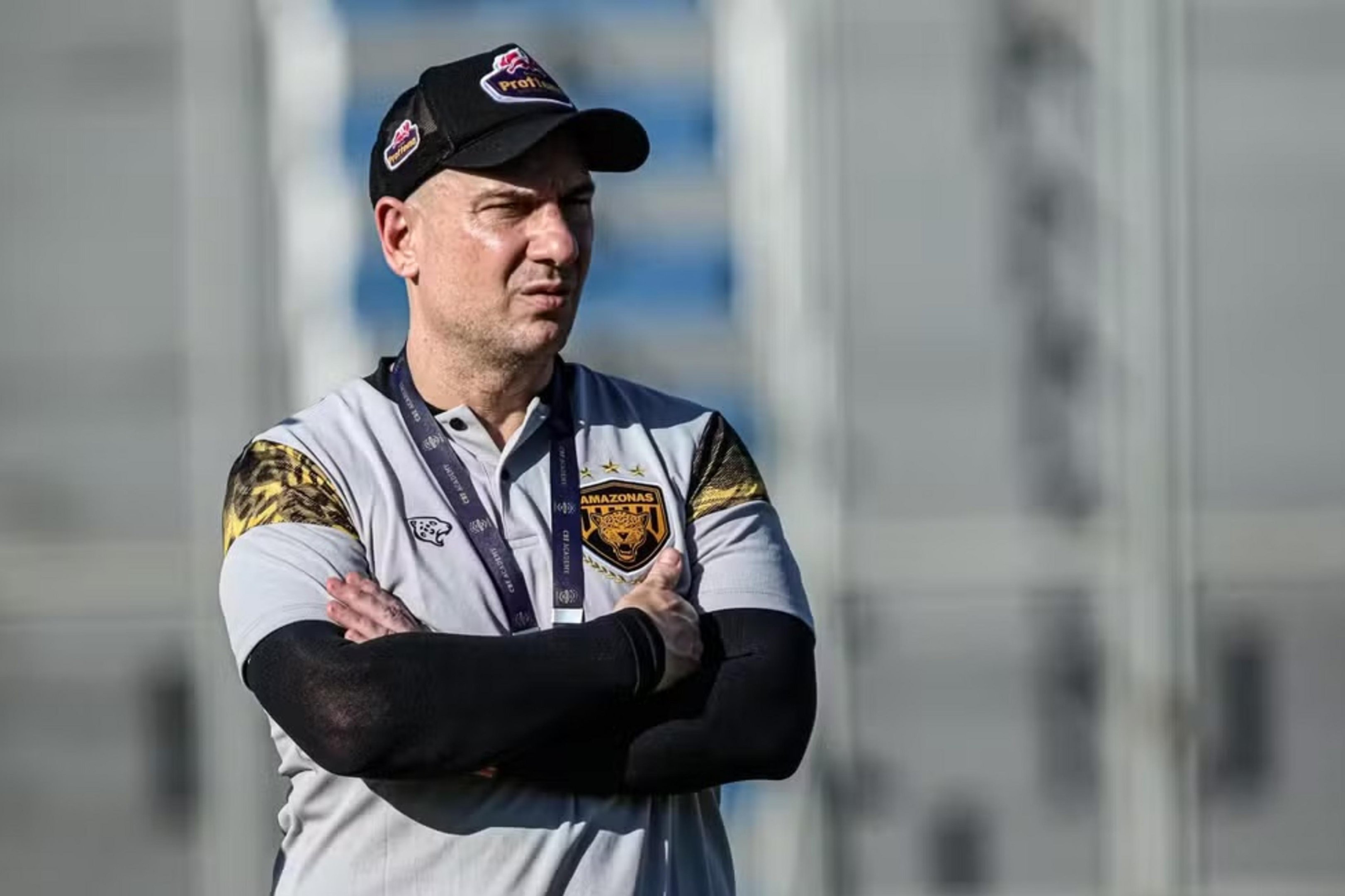 Em crise, com novo técnico e quatro desfalques: como chega a Ponte Preta para enfrentar o Juventude