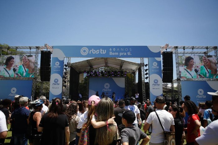 RBS TV começa celebração de 60 anos com emoção, shows e muito sol na Redenção | GZH RBS TV começa celebração de 60 anos com emoção, shows e muito sol na Redenção | GZH