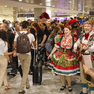 Entidades da Serra participam de reabertura do Aeroporto Salgado Filho <!-- NICAID(15895592) -->