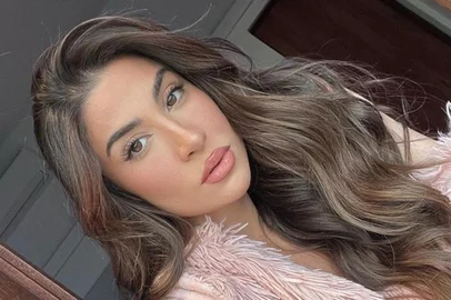 Bianca Andrade<!-- NICAID(15175348) -->