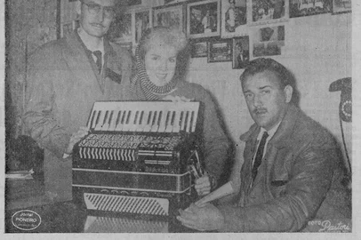Matéria do Pioneiro de 5 de maio de 1959 destacando o show patrocinado pela Soprano no Cine Ópera.<!-- NICAID(16121720) -->