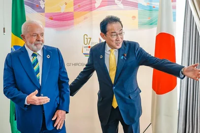 Em Hiroshima para participar do G7, Lula se encontra com o primeiro-ministro do Japão<!-- NICAID(15433794) -->