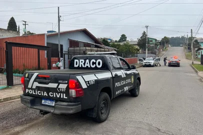 Mulher é presa em operação da DRACO<!-- NICAID(15514569) -->