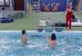 "BBB 21": Gilberto e Fiuk cumprem promessa e pulam pelados na piscina