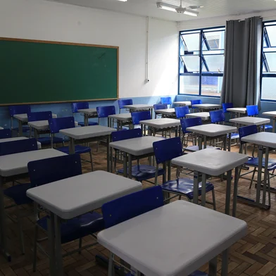 GRAVATAI,RS,BRASIL.2023,02,02.Escola Tuiuti com obras que se arrastam , e preocupma os pais que esperam por vagas.Na foto.Salas de aula com tudo reformado.(RONALDO BERNARDI/AGENCIA RBS).<!-- NICAID(15336732) -->