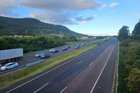 OSÓRIO, RS, BRASIL, 21-04-2025, 10h00: Trânsito na BR-290, a freeway, em Osório, na volta do feriado de Páscoa e Tiradentes. (Foto: Jean Costa/Agência RBS) <!-- NICAID(16021153) -->