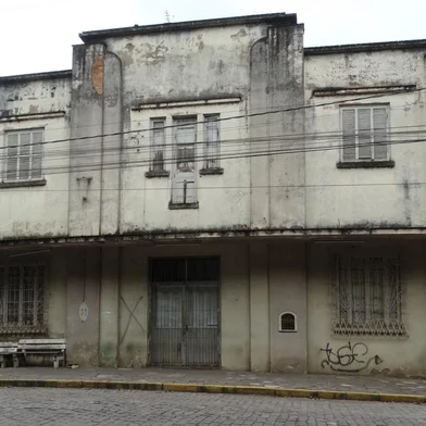 Três projetos foram contemplados pelo fomento cultural federal e municipal para a localidade. O Inventário Participativo de Galópolis foi reconhecido e certificado como Ponto de Memória pelo IBRAM Instituto Brasileiro de Museus (Autarquia do Governo Federal) e ganhou o Prêmio Pontos de Memória 2023 - Edição Helena Quadros, que selecionou 100 práticas em museologia social e processos museais comunitários. Já a Associação dos Moradores de Galópolis  AMOG foi selecionada na Lei Paulo Gustavo (LPG) de Caxias do Sul  Edital Salas de Cinema e fará a execução de parte de uma das etapas da reforma do Cine Operário de Galópolis. Contando, o projeto, com a colaboração dos arquitetos Alexandre Dalosto, Paula Iezzi Ballestrin, do engenheiro Joel Furlan, do designer Marco Aurélio Verdi e de Rosa Maria Diligenti, neta do fundador do Cine Operário. E, por fim, o Instituto Hércules Galló aprovou, na Lei Rouanet (Lei de Incentivo à Cultura Federal), seu Plano Anual de Atividades para 2024 e busca tanto pessoas físicas como empresas gaúchas que tenham interesse em patrocinar o projeto através de dedução fiscal de IR contribuindo para a manutenção da instituição cultural. A Tum Tum Produtora, dirigida executivamente por Juli Pandolfo, assina a produção cultural das três ações culturais na comunidade de Galópolis.<!-- NICAID(15623538) -->