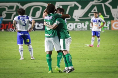 Goiás x Confiança, Série B