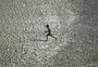 Crianças e adolescentes são os que mais sofrem com impacto das mudanças climáticas, alerta Unicef
