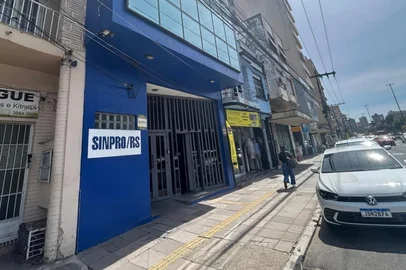 Sede do Sinpro-RS na Avenida João Pessoa, em Porto Alegre<!-- NICAID(16127262) -->
