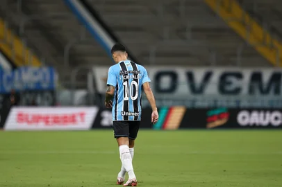 PORTO ALEGRE, RS , BRASIL, 14-01-2026: Grêmio x São José, partida válida pela segunda rodada do Gauchão 2026, na Arena. O Tricolor terá que jogar sem público cumprindo punição aplicada pelo STJD. Foto: Bruno Todeschini/Agencia RBS<!-- NICAID(16204492) -->