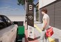 Porto Alegre testará oito pontos de carregamento rápido para carros elétricos em vias públicas